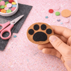 Tierpfoten Brosche Kinder